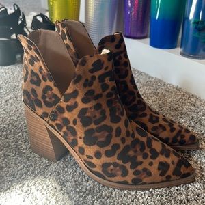 Size 6 1/2, boots with heels